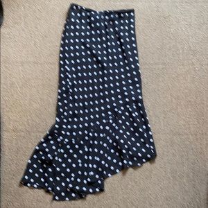 Women’s black and white polka dot skirt